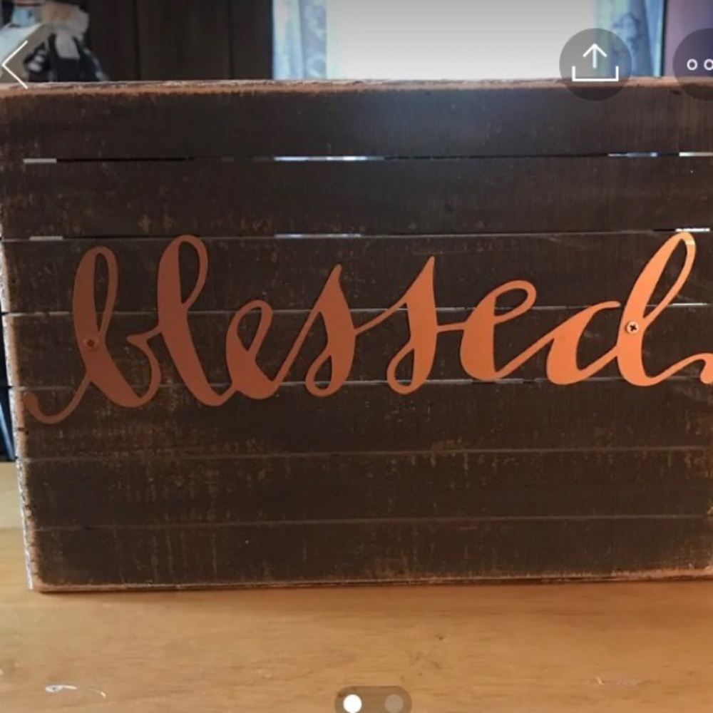 Blessed shadow box